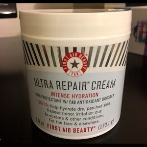 First Aid Beauty Ultra repair cream
